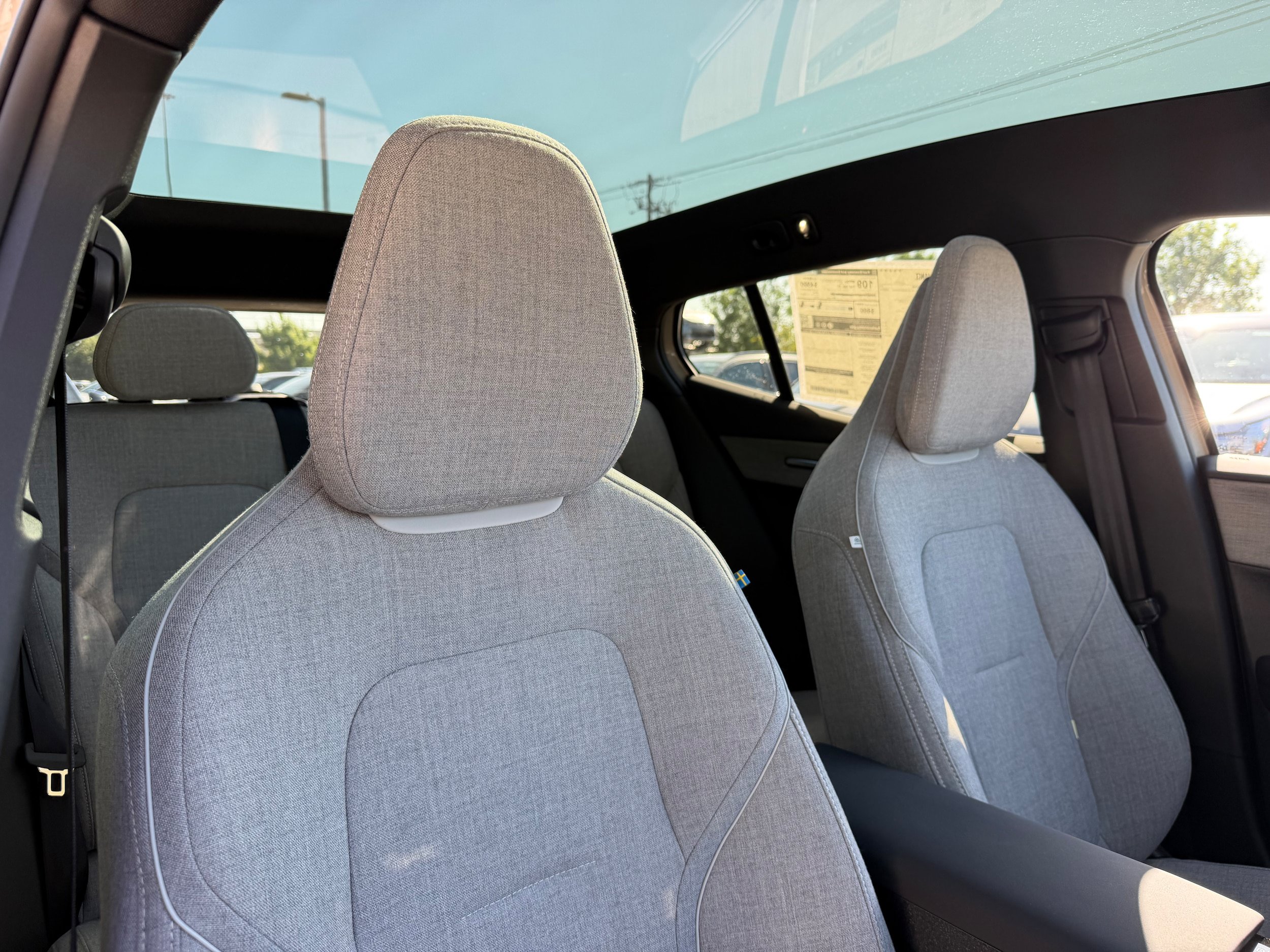 New 2026 Volvo EX30 Ultra w/ Protection Package Premier AWD/4WD image 8