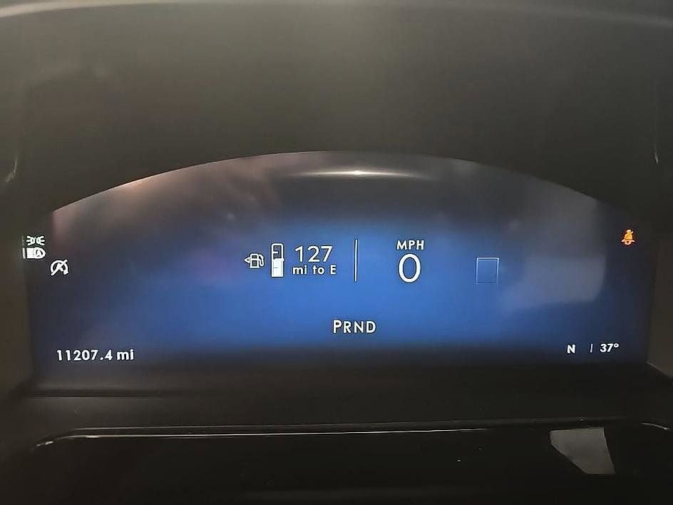 Used 2025 Lincoln Corsair AWD w/ Equipment Group 101A image 15