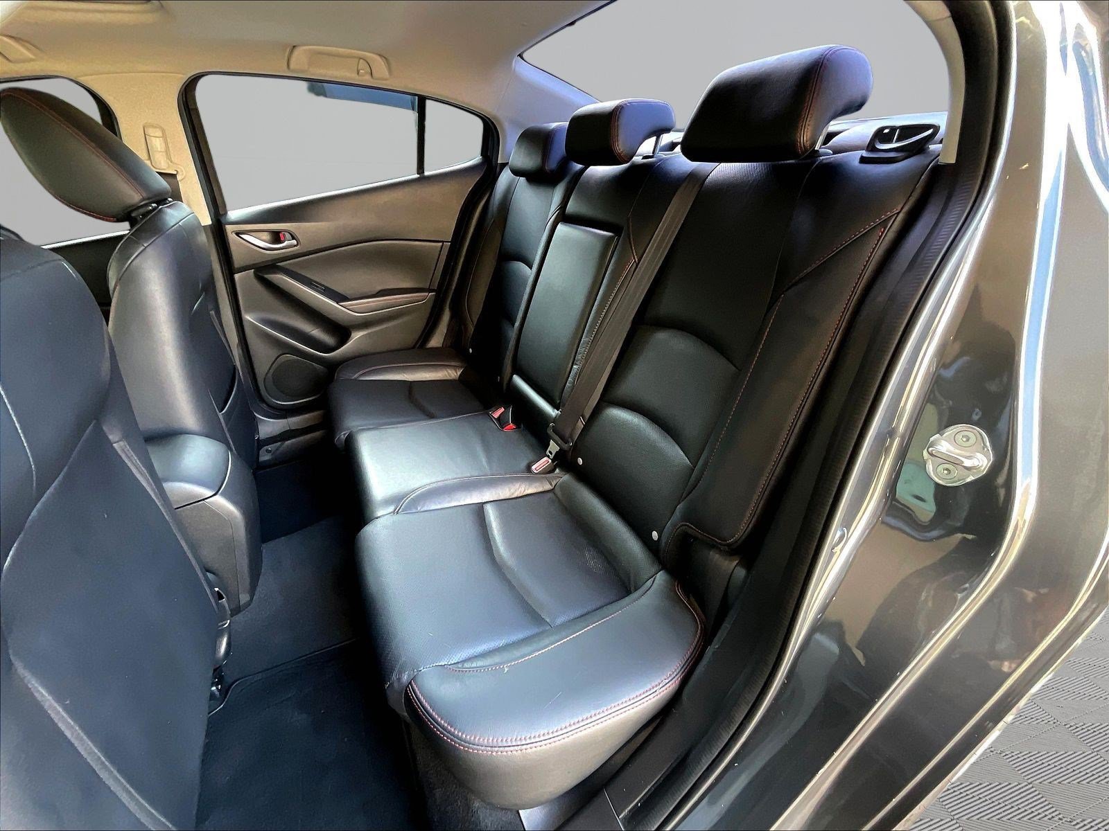 Used 2015 MAZDA MAZDA3 s Grand Touring FWD image 21
