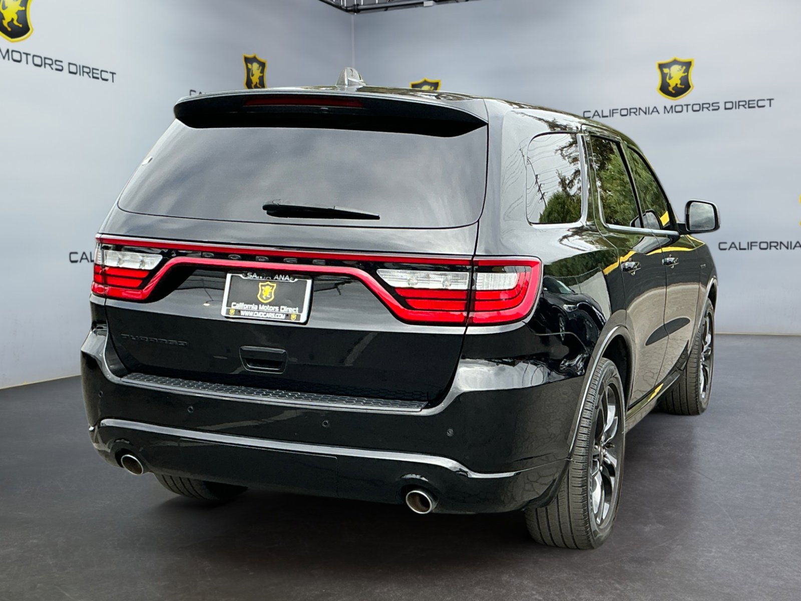 Used 2021 Dodge Durango R/T w/ Blacktop Package RWD image 5