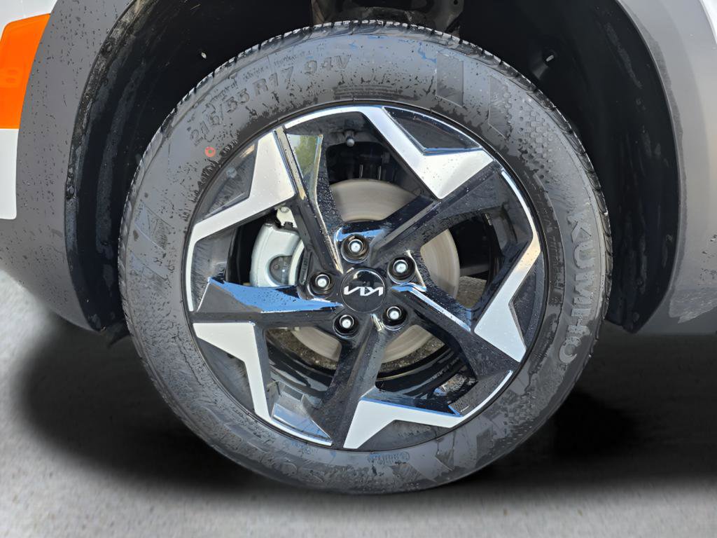 Used 2026 Kia Seltos S FWD image 11