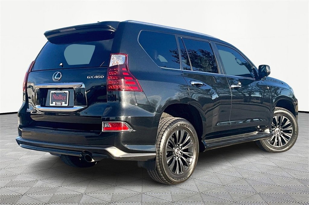 Used 2022 Lexus GX 460 Premium image 2