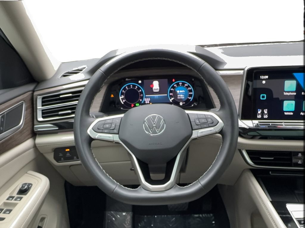 Used 2024 Volkswagen Atlas SEL AWD/4WD image 39
