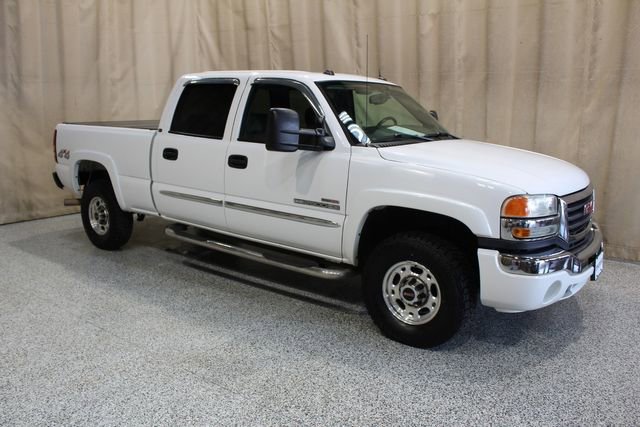 Used 2005 GMC Sierra 2500 SLT w/ Heavy-Duty Power Package image 2