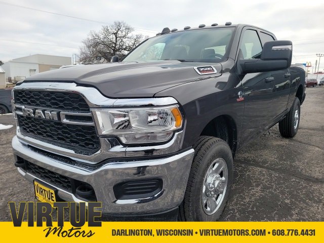 New 2024 RAM 3500 Tradesman w/ Chrome Appearance Group