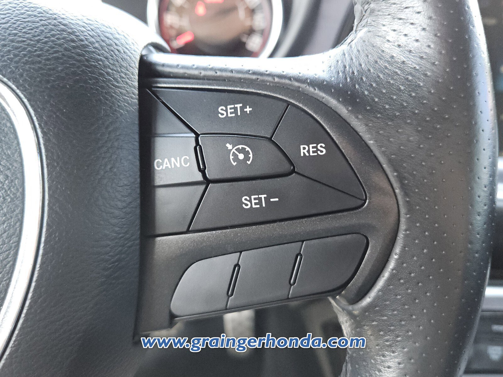 Used 2016 Dodge Challenger R/T Plus image 19