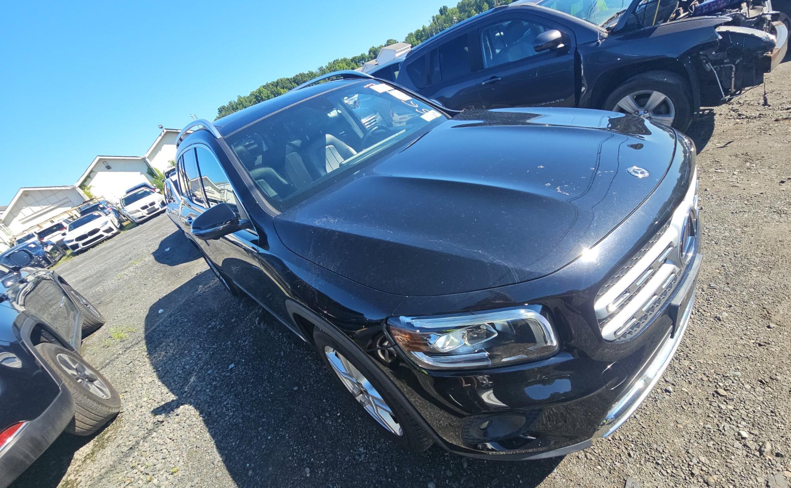 Used 2020 Mercedes-Benz GLB 250 4MATIC image 3