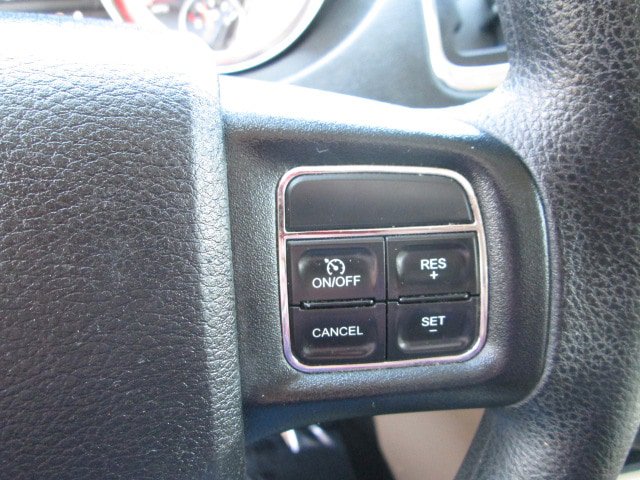 Used 2013 Dodge Grand Caravan SE FWD image 18