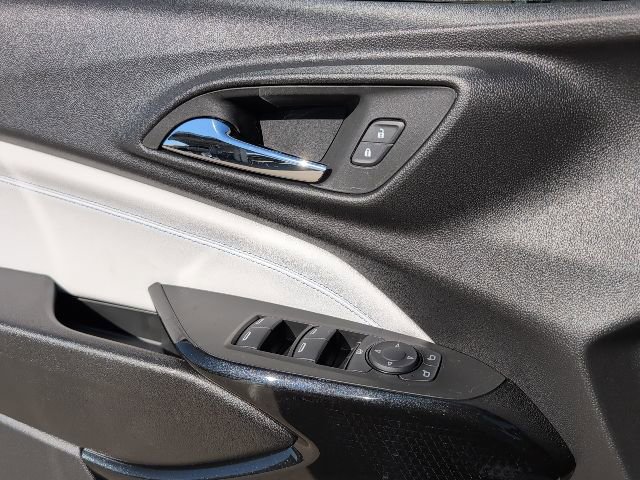 New 2026 Chevrolet Trax LT w/ Driver Confidence Package FWD image 13