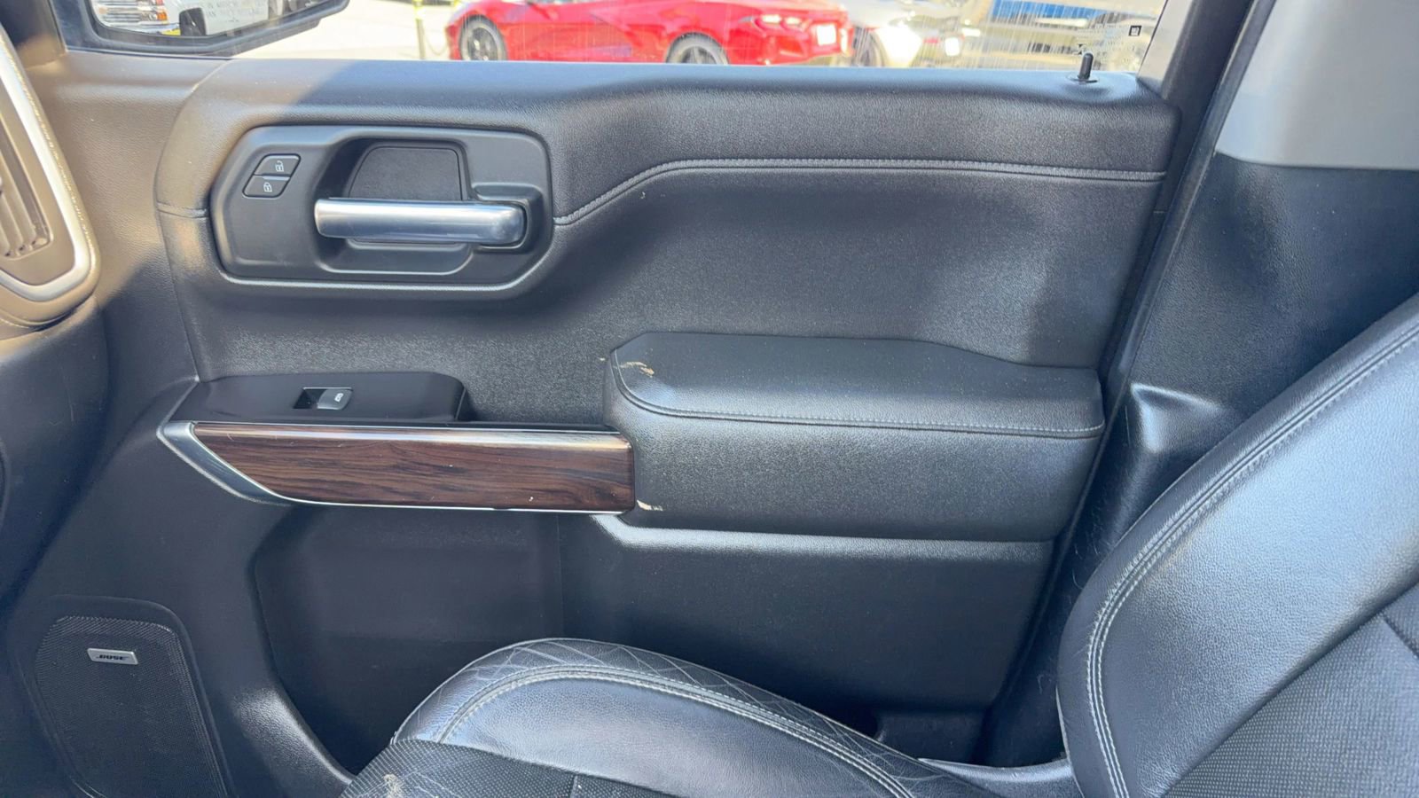 Used 2019 GMC Sierra 1500 SLT w/ SLT Premium Plus Package AWD/4WD image 26
