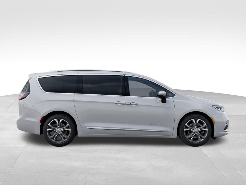 New 2026 Chrysler Pacifica Pinnacle image 22