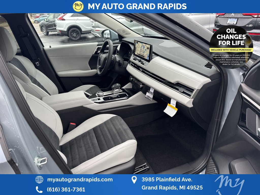 Used 2026 Mitsubishi Outlander SE AWD/4WD image 15