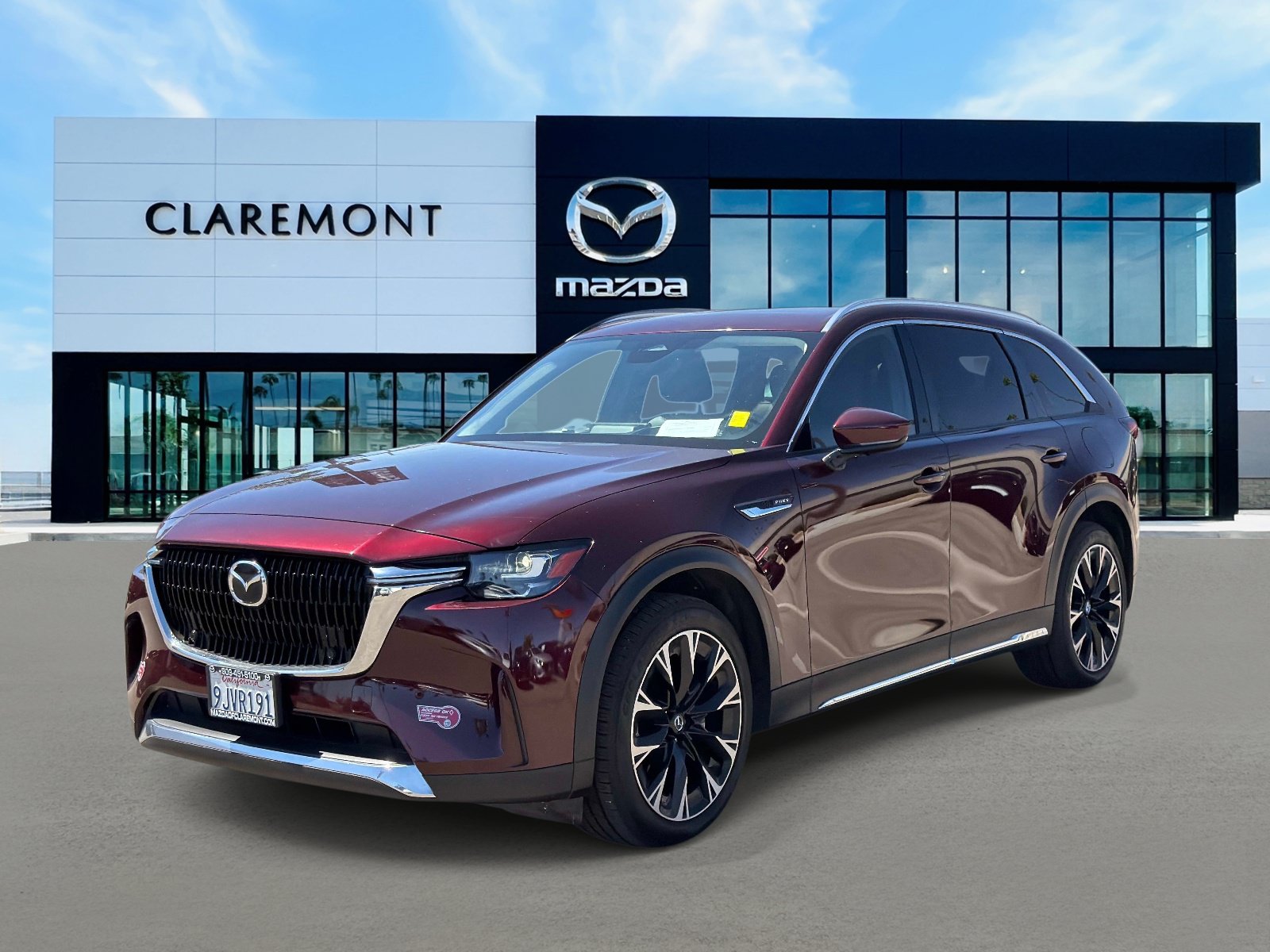 Used 2024 MAZDA CX-90 Plug-In Hybrid w/ Premium Pkg AWD/4WD image 3