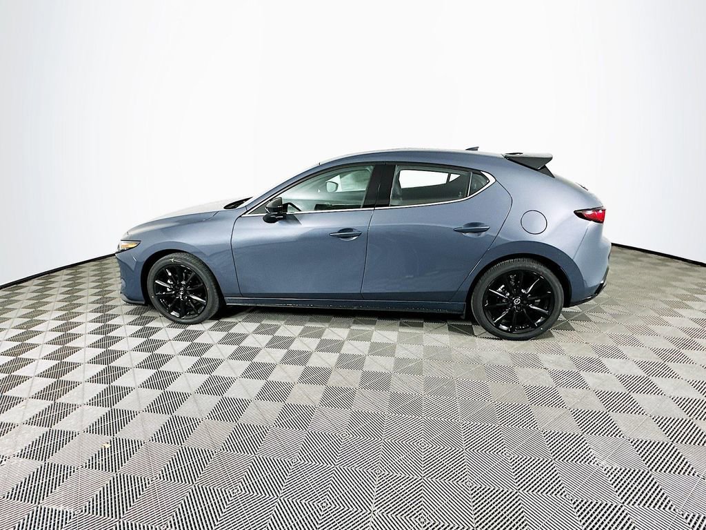 New 2026 MAZDA MAZDA3 Hatchback w/Premium Plus Pkg image 5
