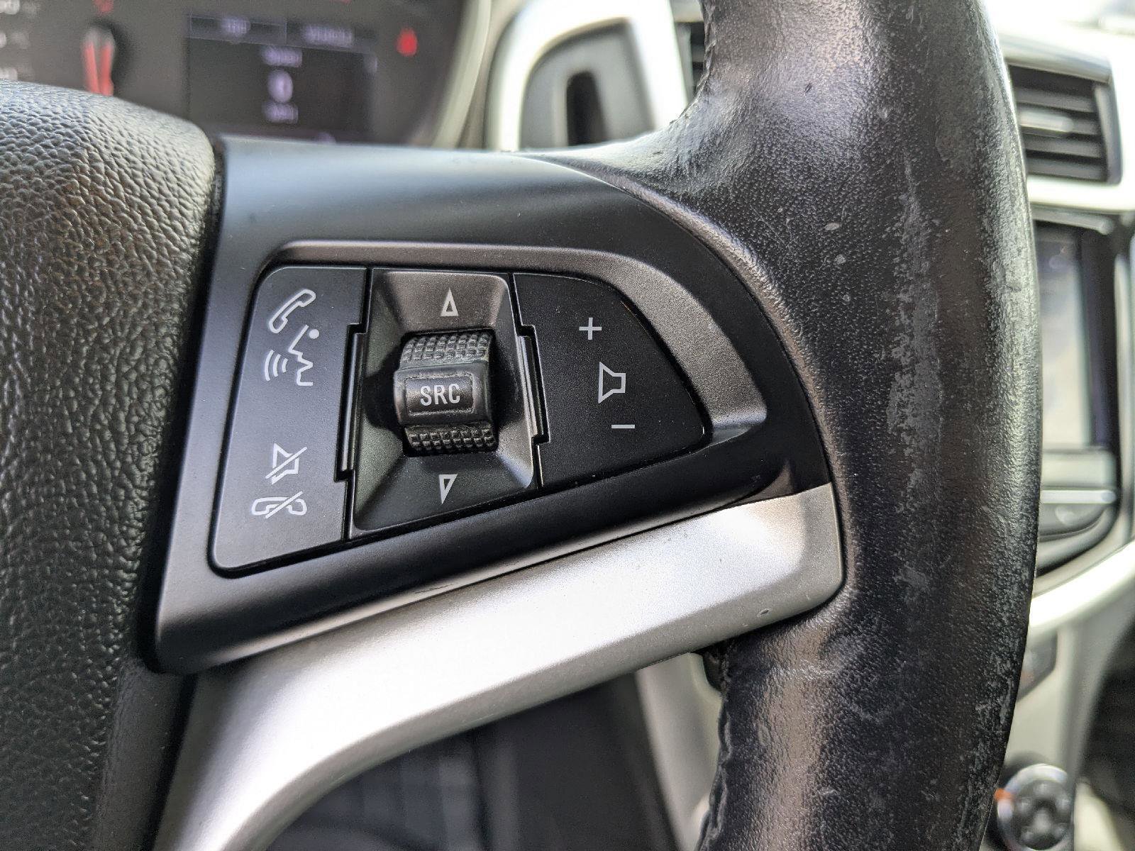 Used 2020 Chevrolet Sonic Premier FWD image 22