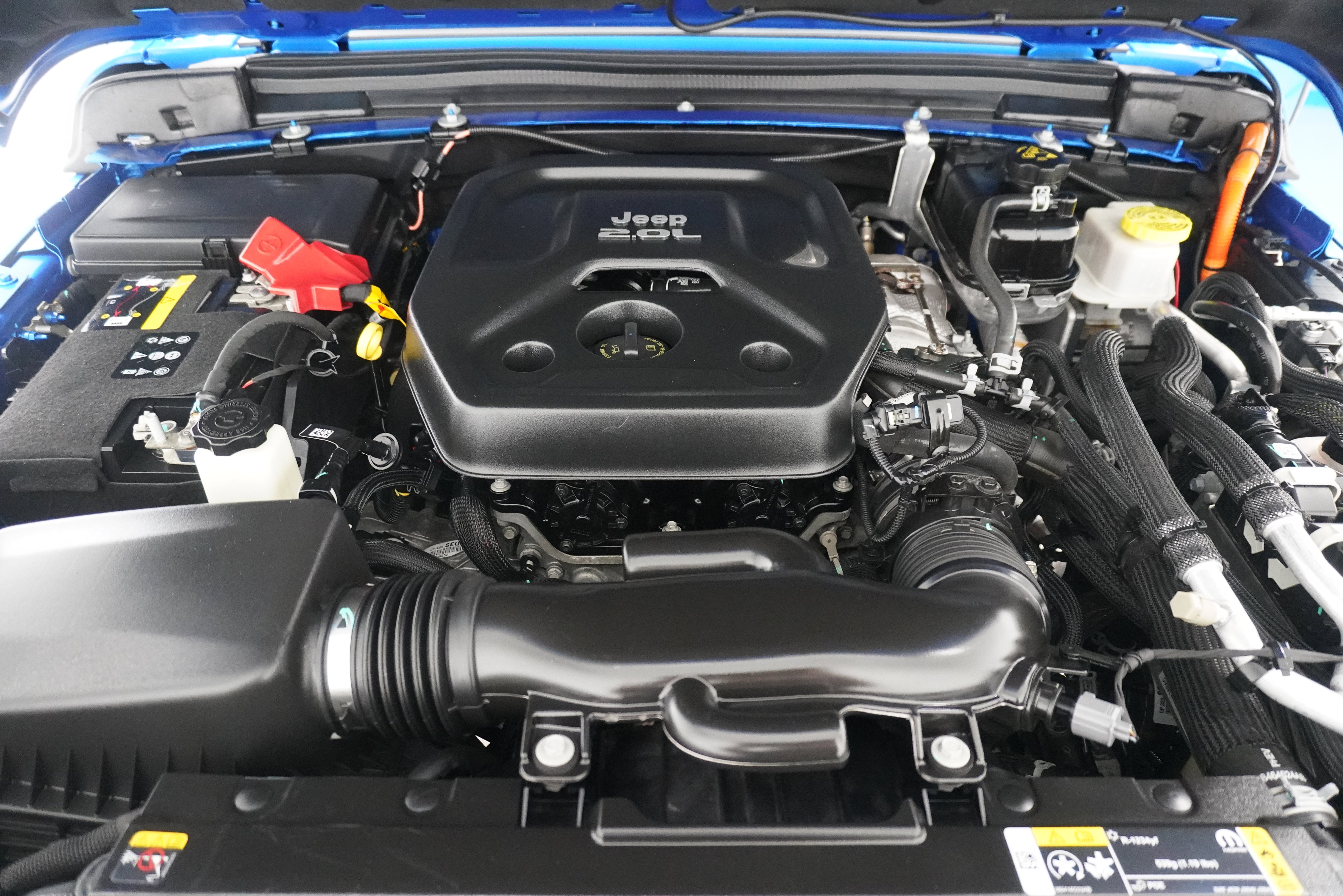 Used 2022 Jeep Wrangler Unlimited Sahara w/ Cold Weather Group image 32