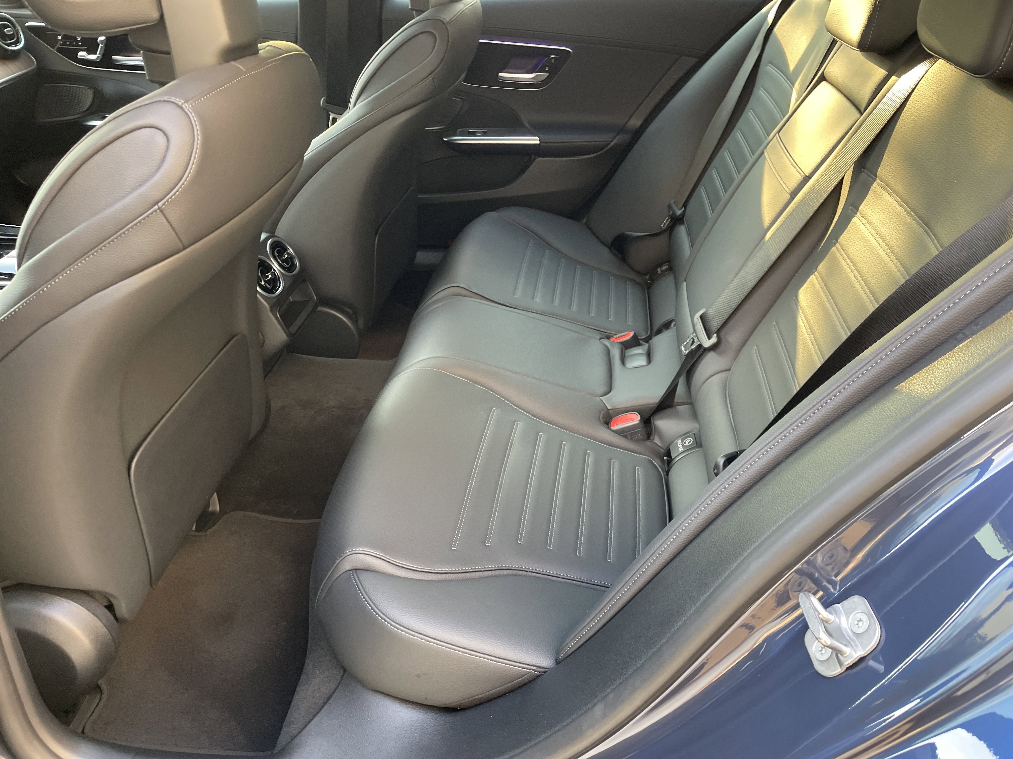 Certified 2025 Mercedes-Benz C 300 Sedan image 39