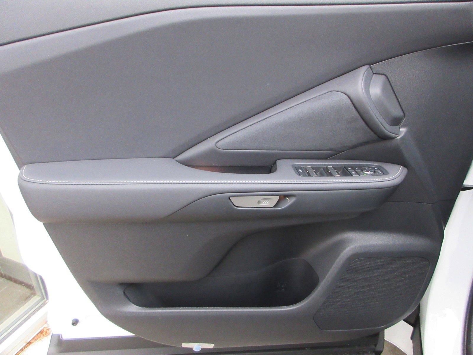 New 2026 Lexus TX 500h AWD image 31