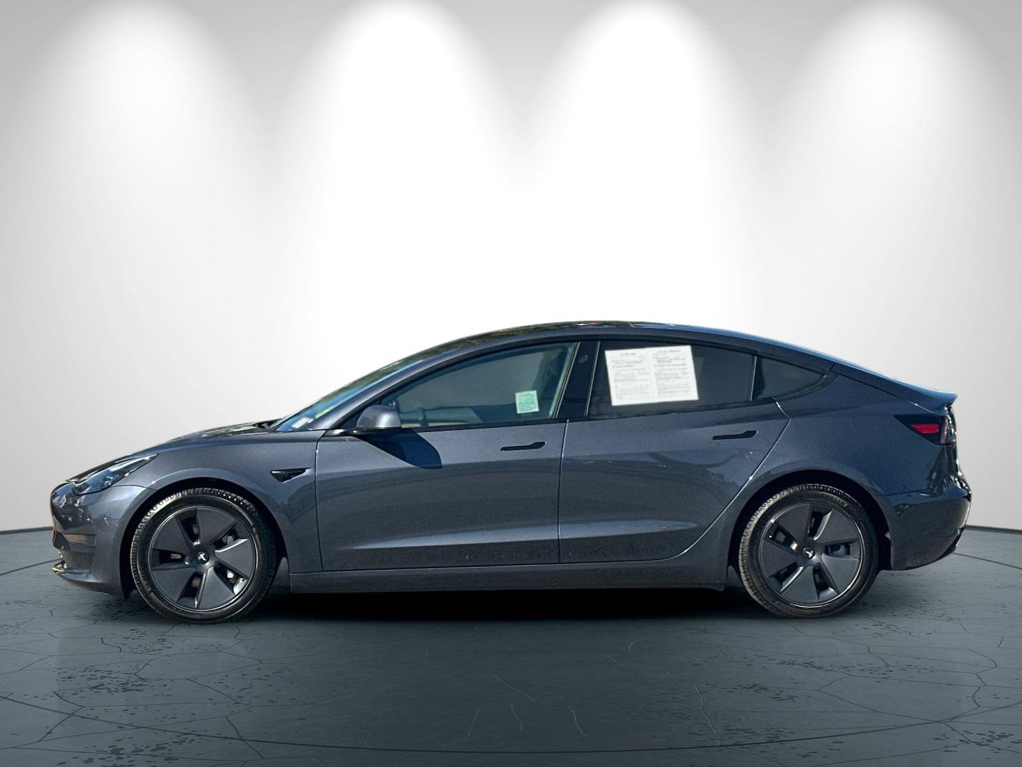 Used 2023 Tesla Model 3 Standard Range RWD image 7