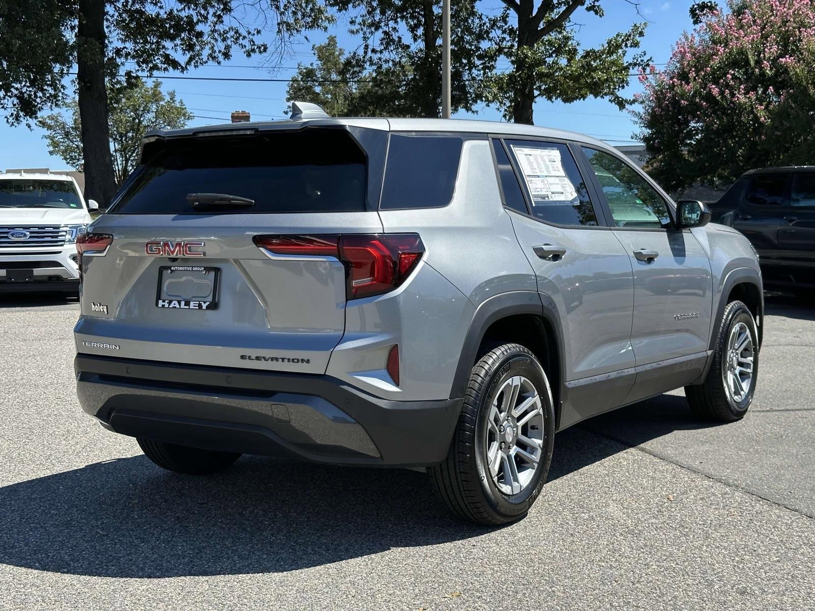 New 2026 GMC Terrain Elevation image 19