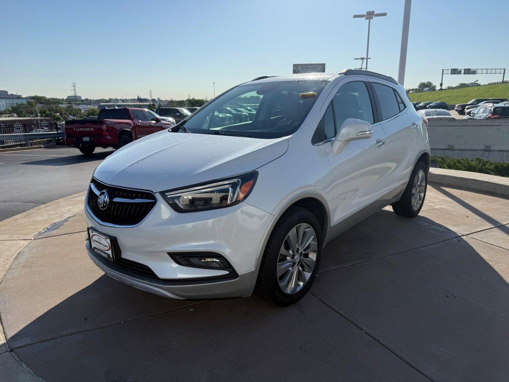 Used 2017 Buick Encore Essence AWD/4WD image 10