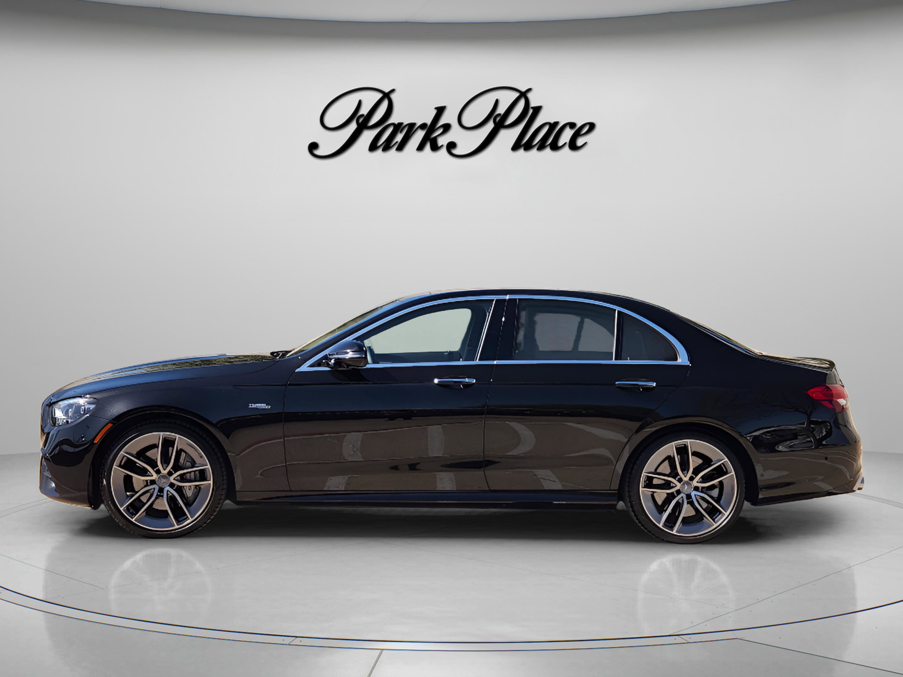 Used 2021 Mercedes-Benz E 53 AMG 4MATIC Sedan image 2