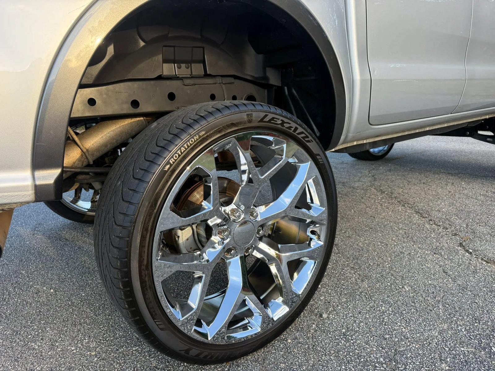 Used 2019 Ford Ranger XLT w/ Equipment Group 301A Mid RWD image 17