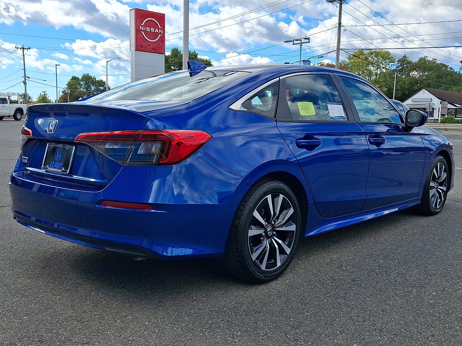 Used 2024 Honda Civic EX image 4