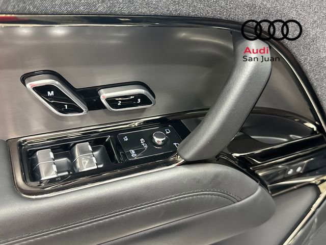 Used 2023 Land Rover Range Rover Sport SE Dynamic image 28