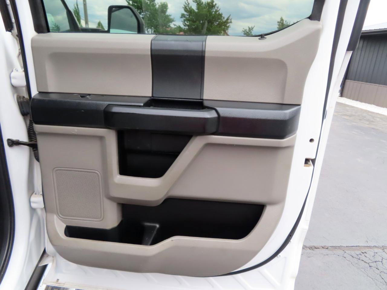 Used 2021 Ford F450 XL w/ STX Appearance Package AWD/4WD image 32
