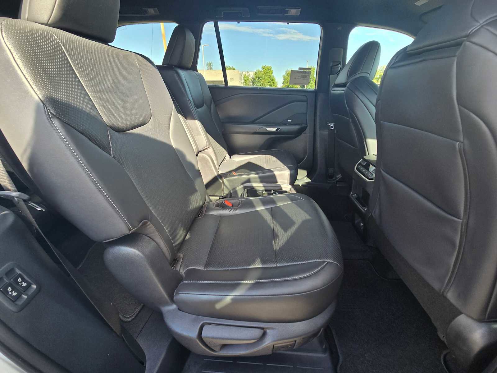 New 2026 Lexus TX 500h AWD image 14