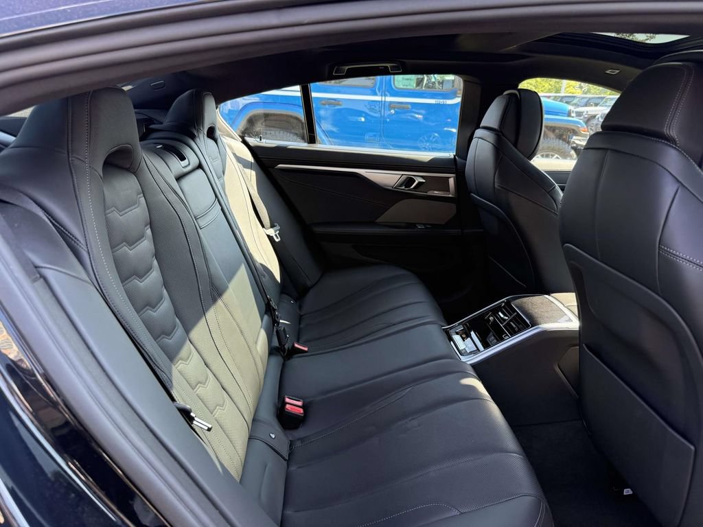Used 2025 BMW M850i xDrive AWD/4WD image 16