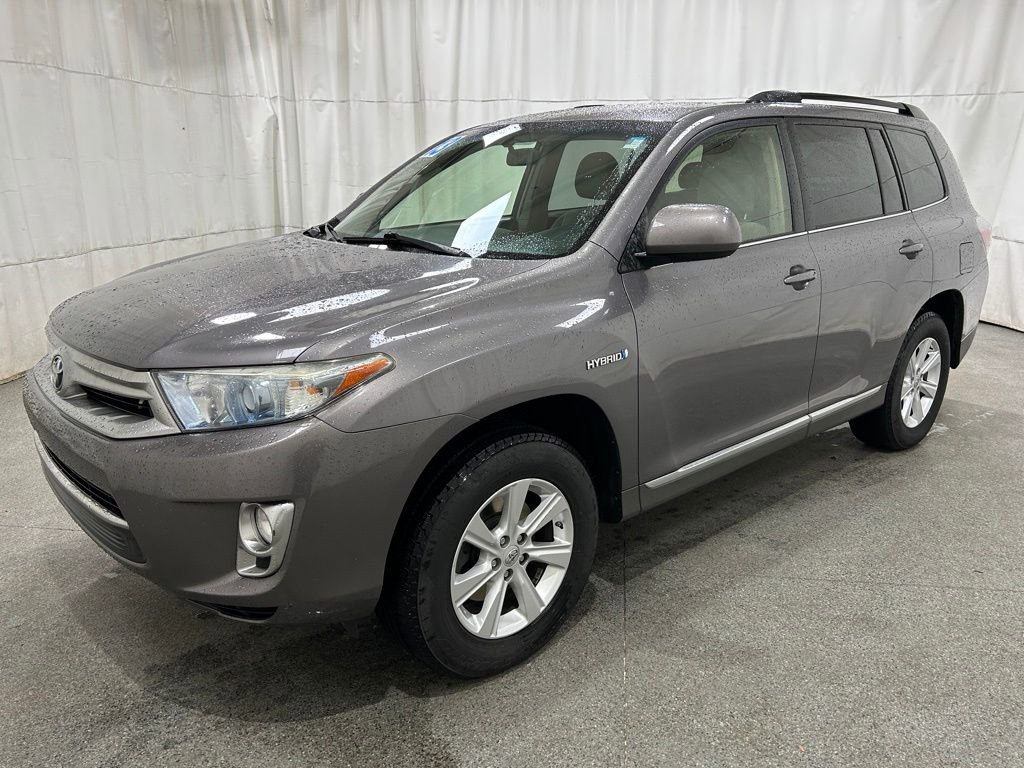 Used 2013 Toyota Highlander Base image 4