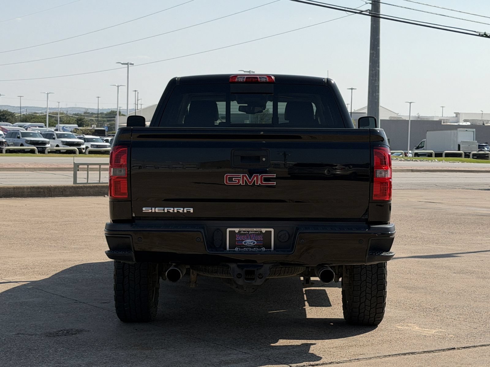 Used 2015 GMC Sierra 2500 Denali w/ Driver Alert Package AWD/4WD image 5
