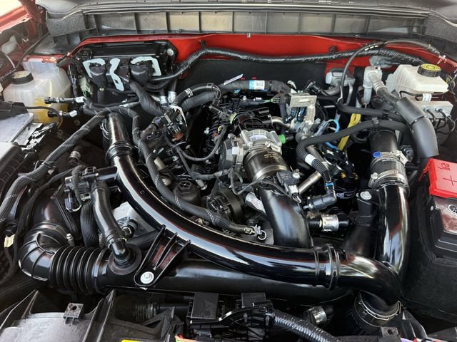 Used 2024 Ford Bronco Badlands AWD/4WD image 34