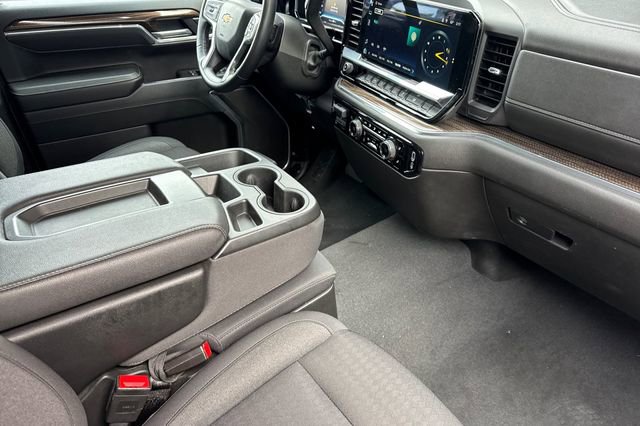 Used 2025 Chevrolet Silverado 1500 LT image 19