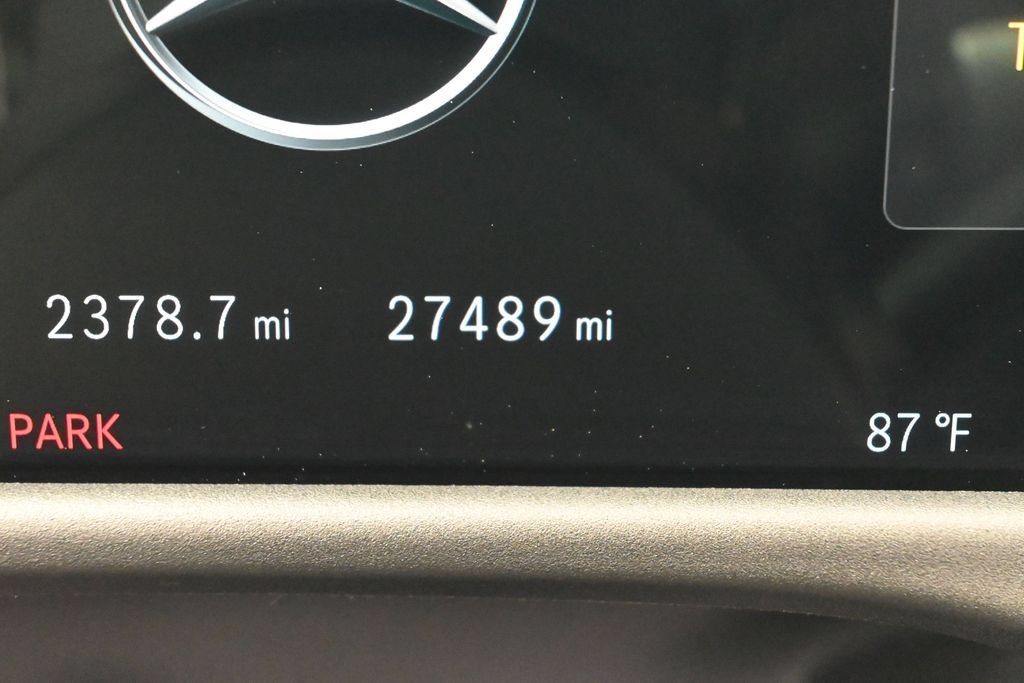 Used 2025 Mercedes-Benz E 350 Sedan image 38