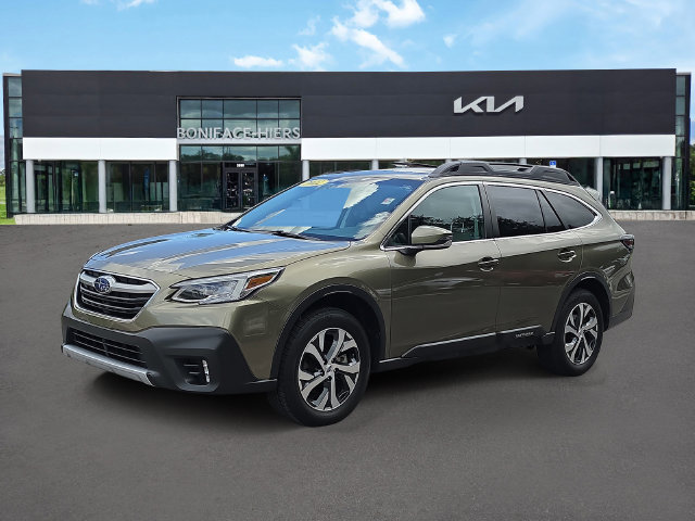 Used 2022 Subaru Outback Limited AWD/4WD image 2