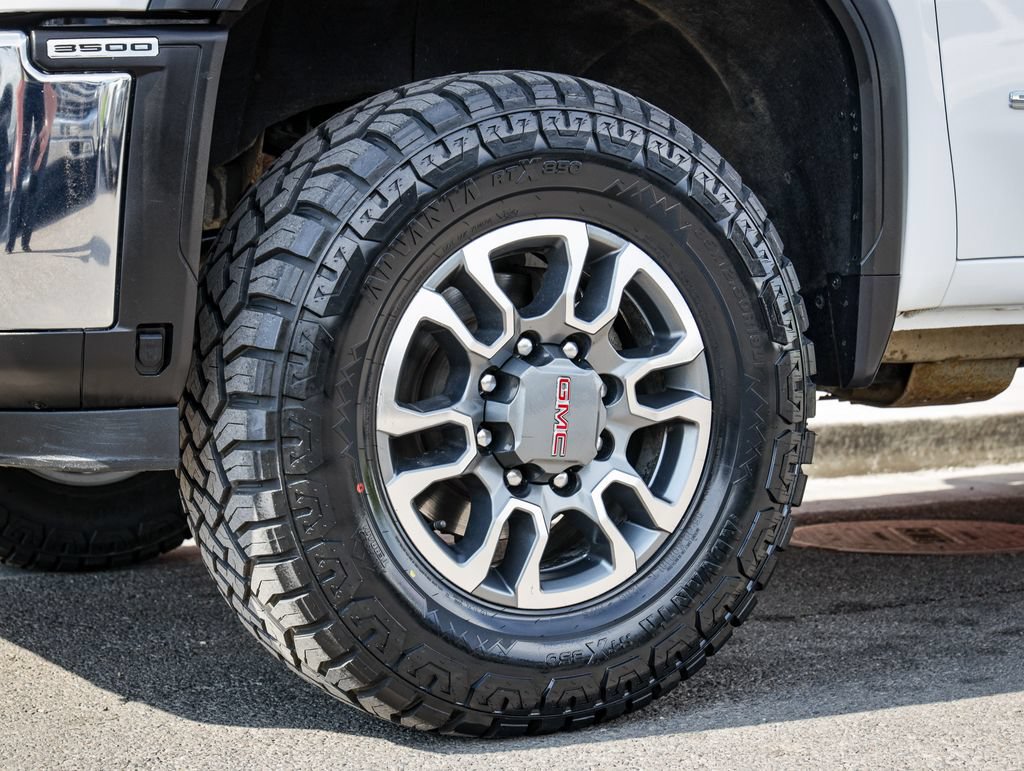 Used 2024 GMC Sierra 3500 SLE w/ SLE Convenience Package AWD/4WD image 11