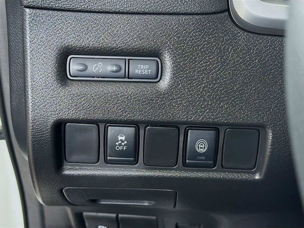 Used 2024 Nissan Murano SV w/ SV Midnight Edition Package image 25