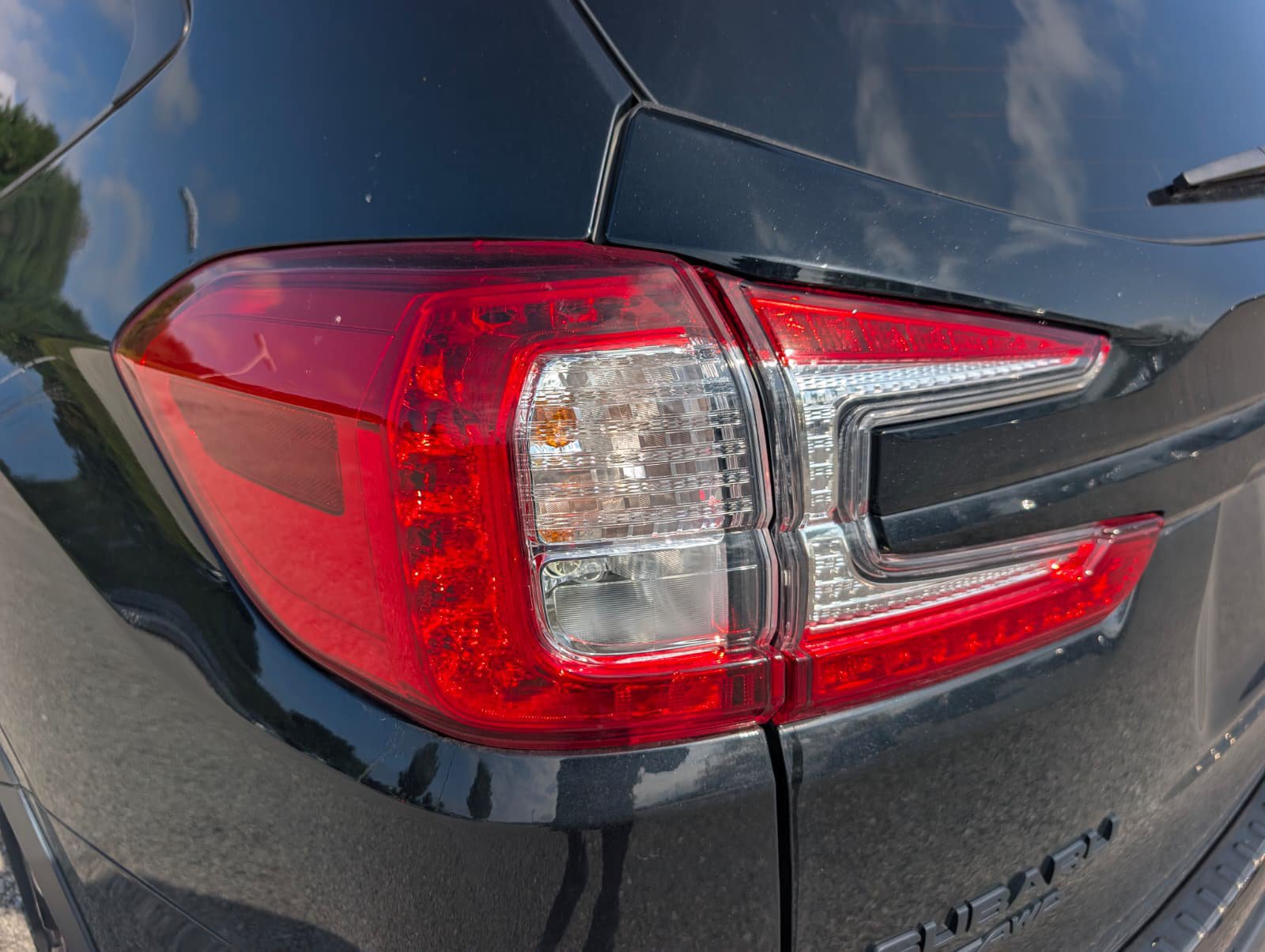 Used 2024 Subaru Ascent Onyx Edition AWD/4WD image 8