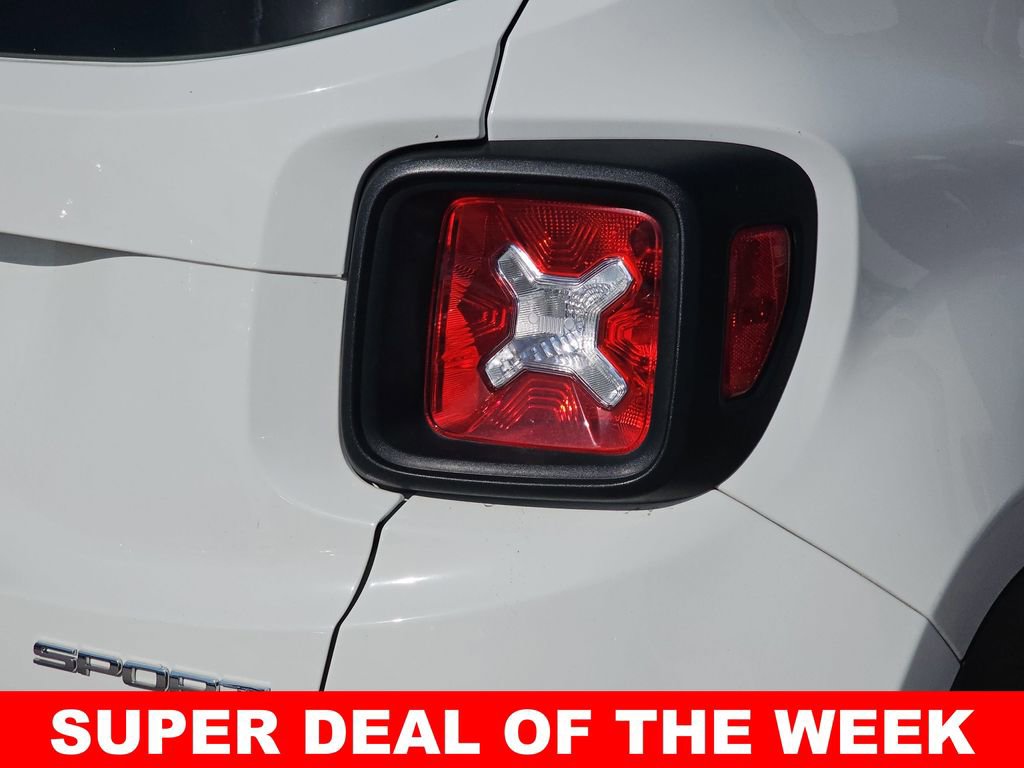 Used 2022 Jeep Renegade Sport image 39