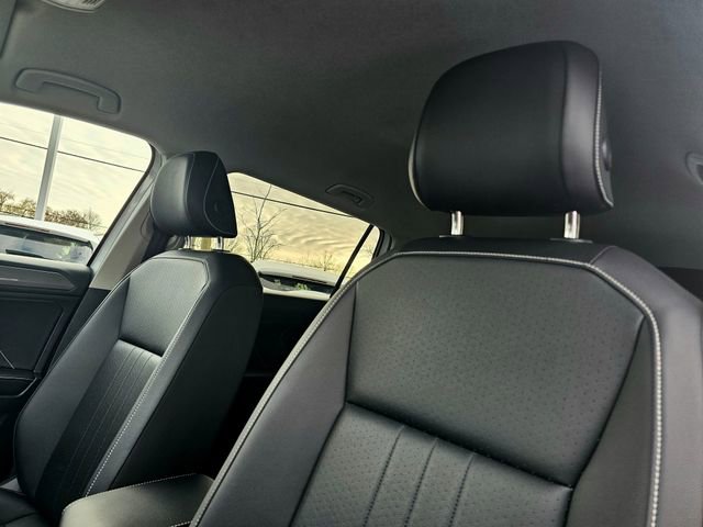 Used 2022 Volkswagen Tiguan SE image 20