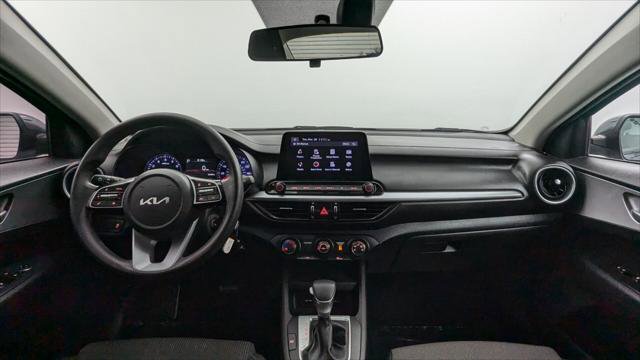 Used 2023 Kia Forte LX image 26