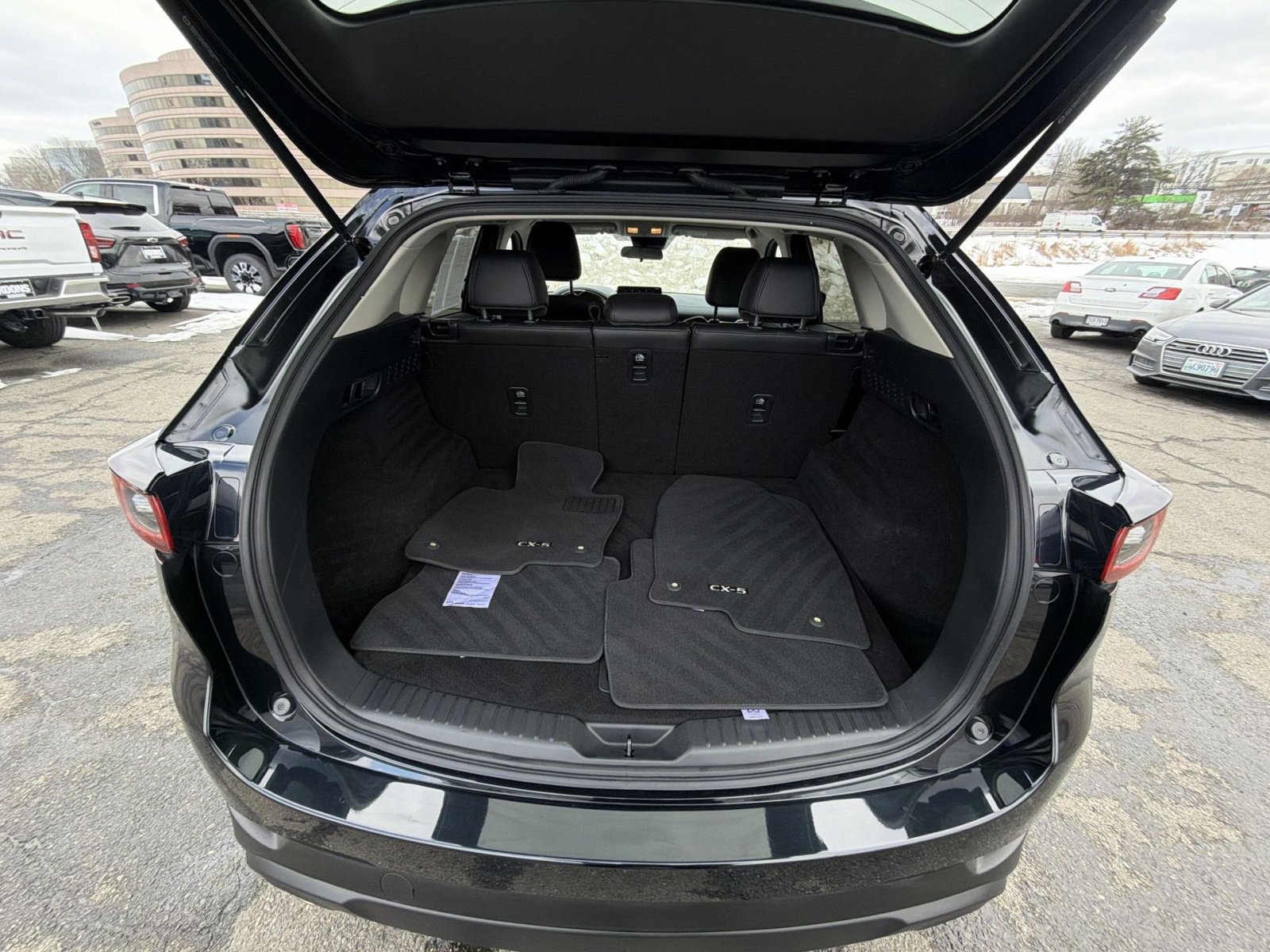 Used 2023 MAZDA CX-5 AWD 2.5 S w/ Select Package image 25