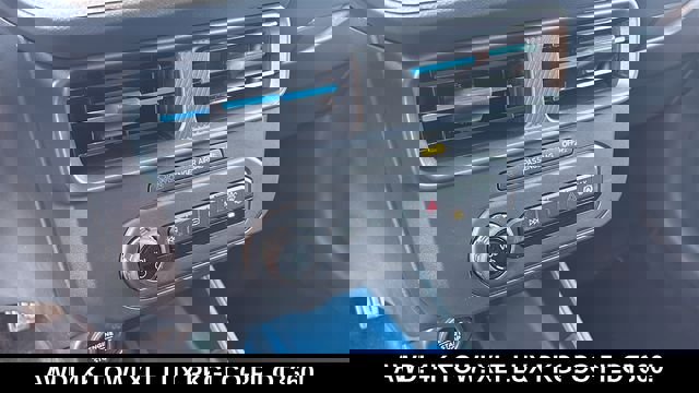 New 2026 Ford Maverick XLT w/ XLT Luxury Package AWD/4WD image 19