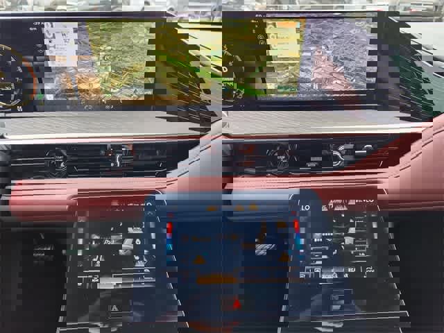 Certified 2025 INFINITI QX80 Autograph w/ Premium Cargo Package image 16