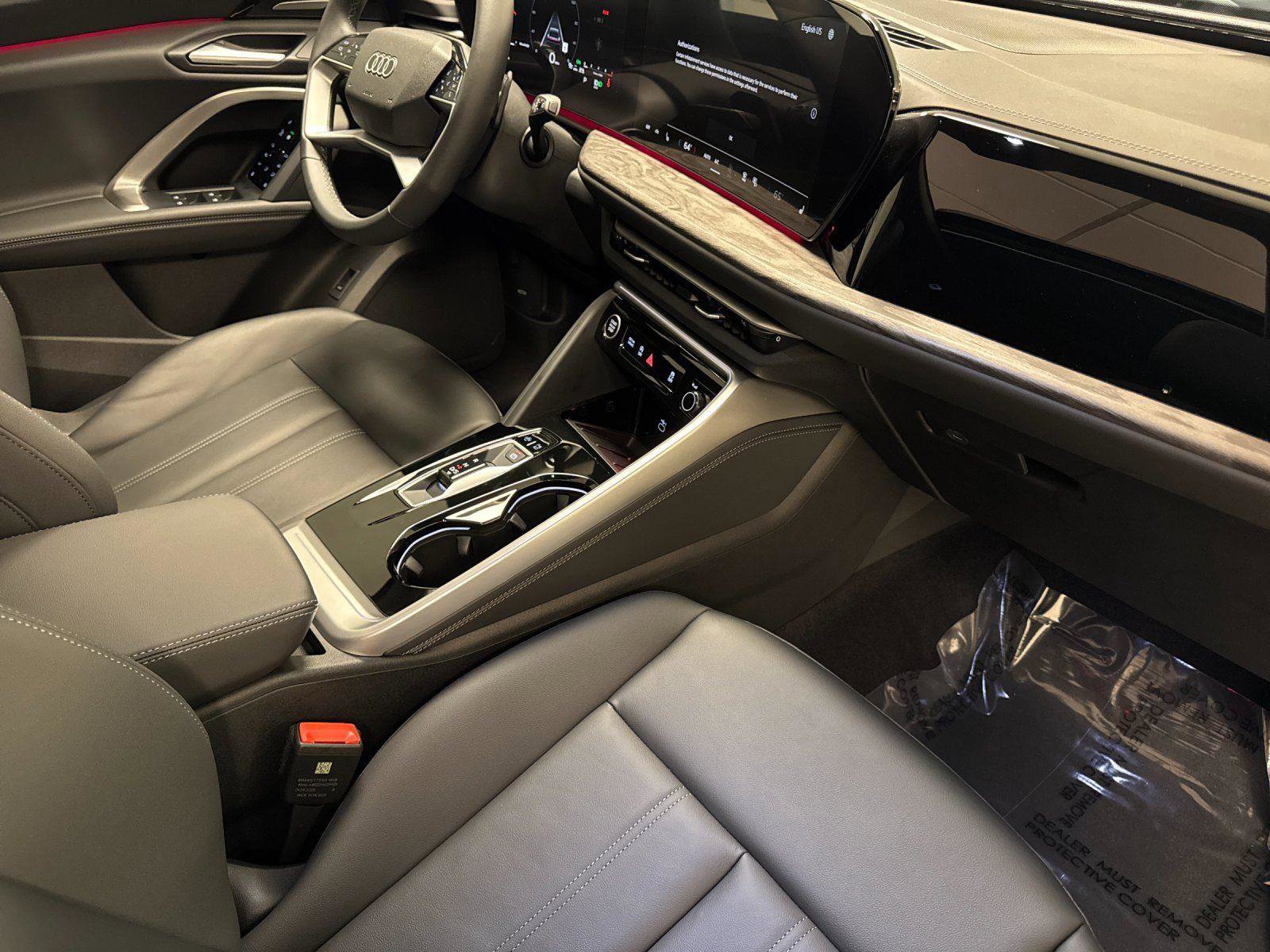 Certified 2025 Audi Q5 Premium Plus w/ Premium Plus image 16