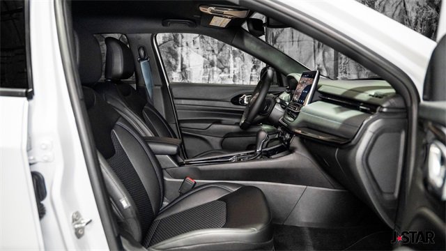 New 2026 Jeep Compass Latitude image 7