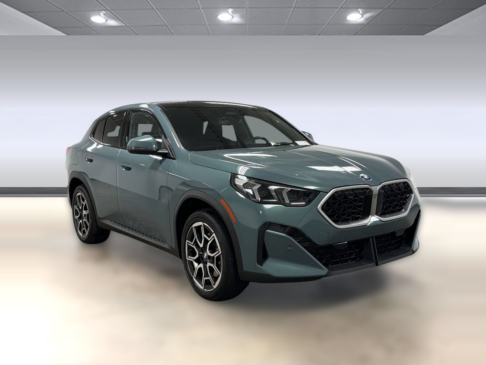 Certified 2025 BMW X2 xDrive28i AWD/4WD image 6